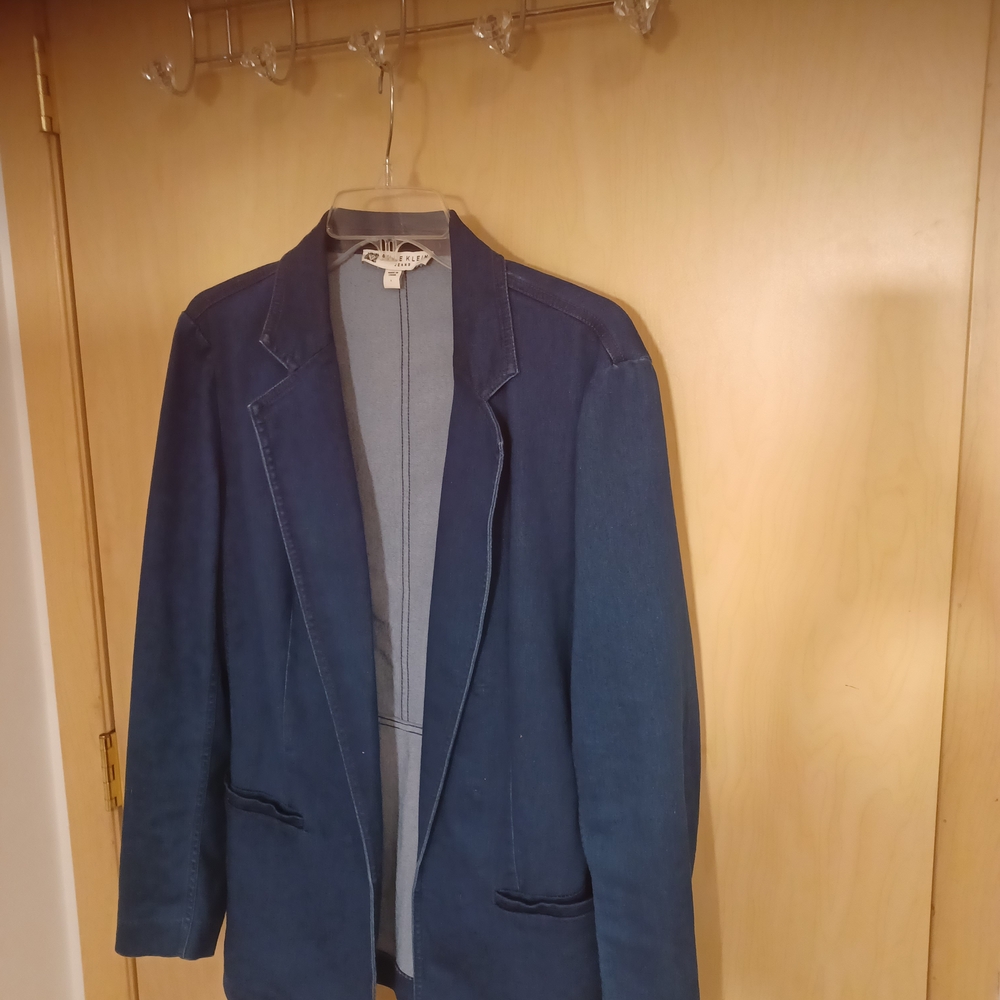 Womens Denim  Blazer. Size L .Runs Generous